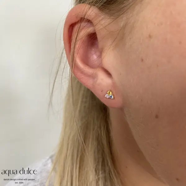 Aqua Dulce GUNNVA PASTEL ørestikker forgyldt 5285