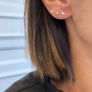 11538 Seville jewelry sølv ørestikker med rustik overflade
