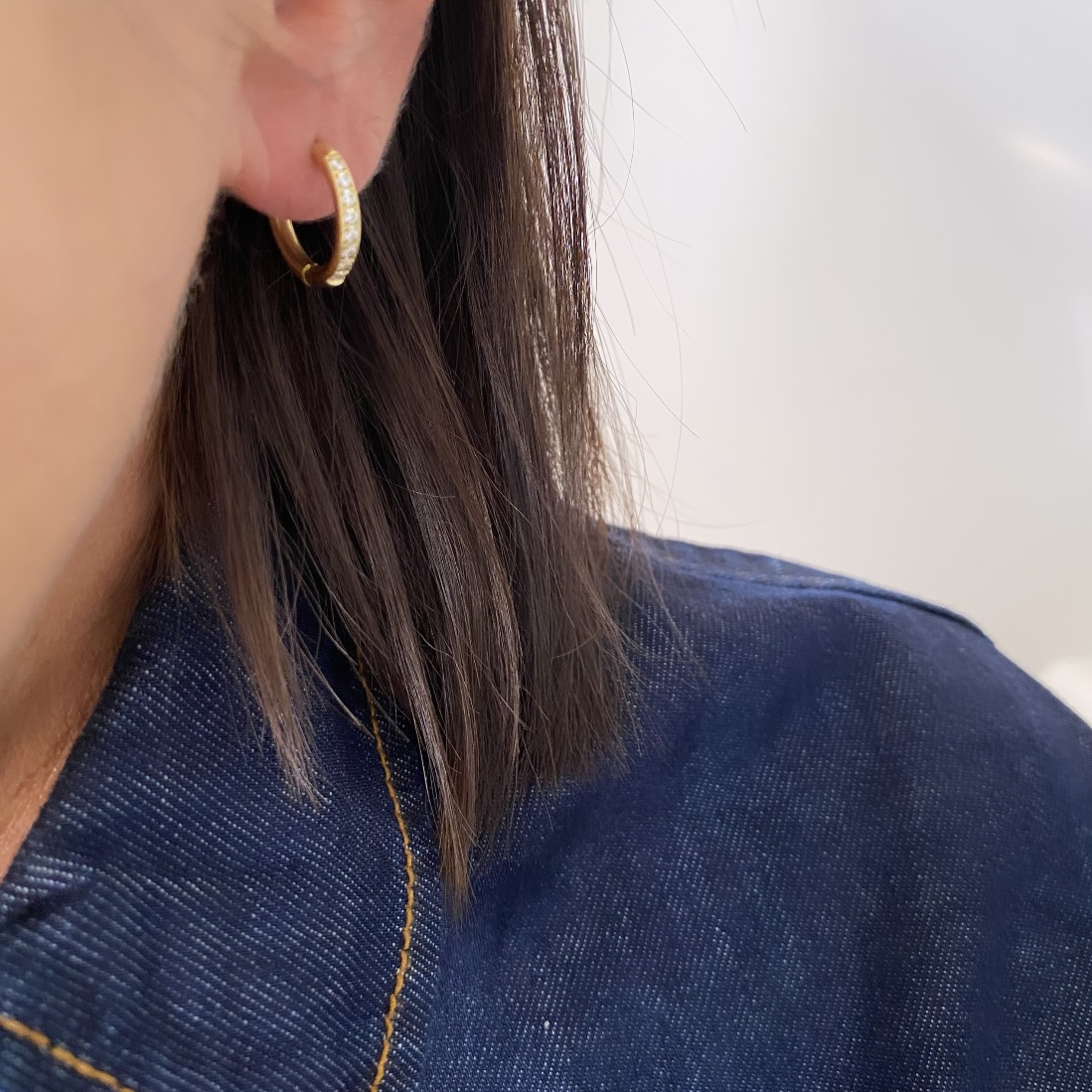 CO88 Creoler 17mm med zirkonia guldfarvet stål 8CE-70581 - Billede 2