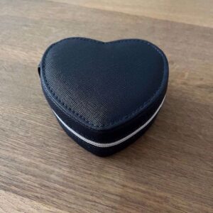 Smykkeskrin hjerte i mørkeblå 0x9,5x4,5cm - LYSH212/B