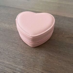 Smykkeskrin hjerte i lyserød 10x9,5x4,5cm - LYSH212/P