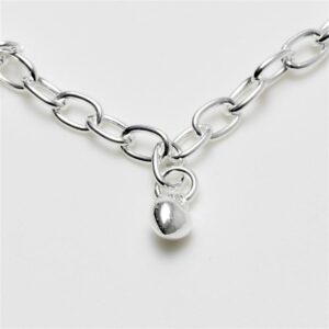 Børne armbånd med 5 hjerte charms sølv - Guld & Sølv Design 8542