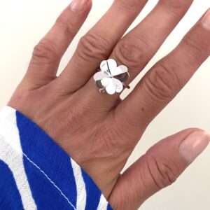 Firkløver ring i sølv 16mm - Guld & Sølv Design 2671