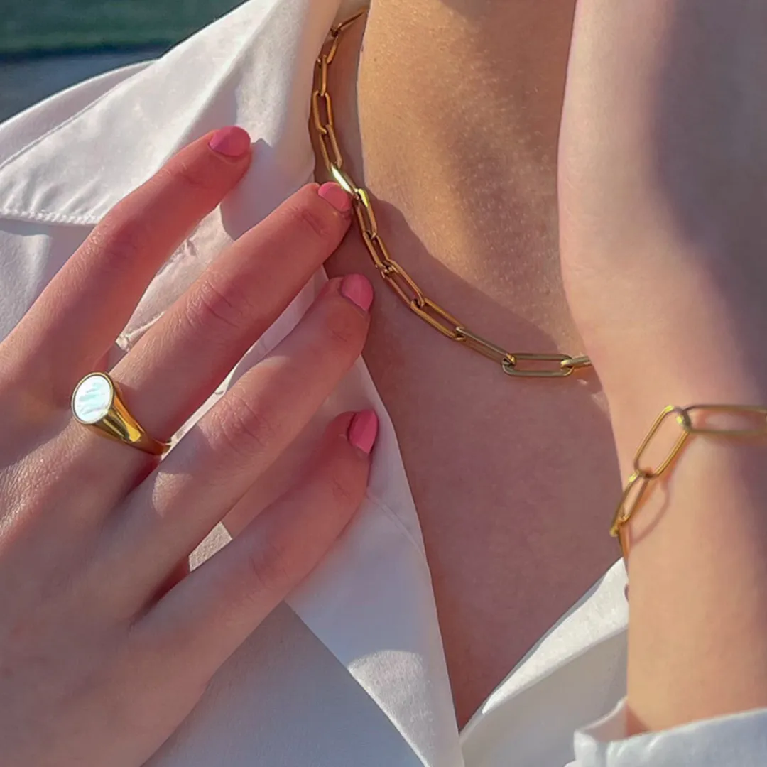 Signet ring med perlemor - Rustfrit Stål PVD Guldbelægning - Billede 2