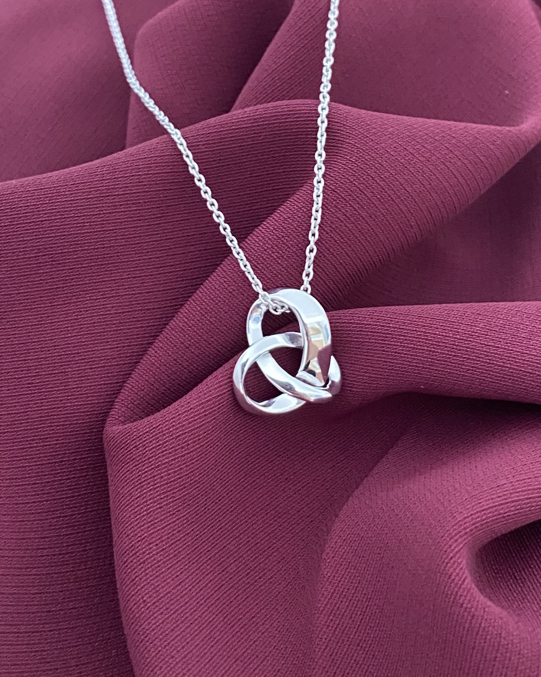 Halskæde med knude vedhæng i sølv - 2062/3 - Billede 2