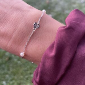 Armbånd Viola plissé hjerte og ferskvandsperler - Seville Jewelry