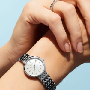 Bering Classic dameur med perlemorskive - 19126-700