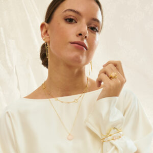 ALMA halskæde med hjerter og rosa perler – Aqua Dulce