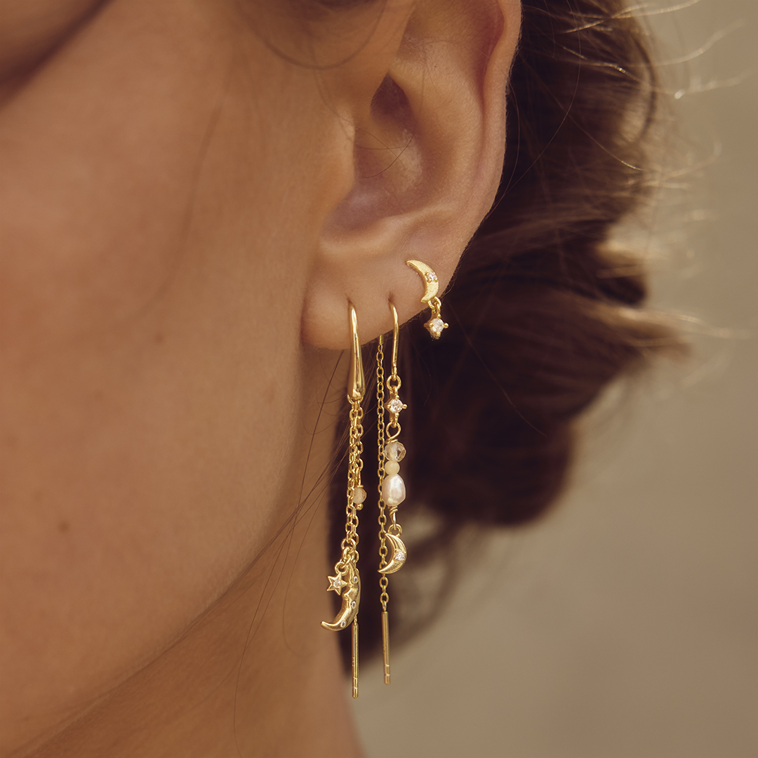 DREAMLIT MOONCHARM ørestikker med måne og zirkonia – Aqua Dulce - Billede 2